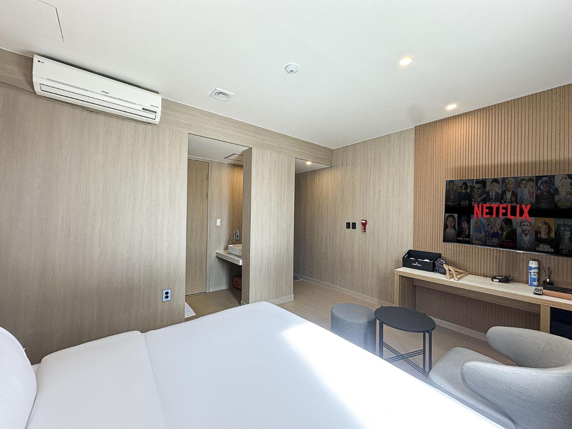צ'אנגוון Hound Hotel מראה חיצוני תמונה