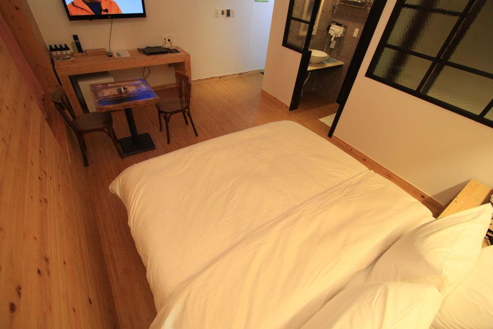 צ'אנגוון Hound Hotel מראה חיצוני תמונה